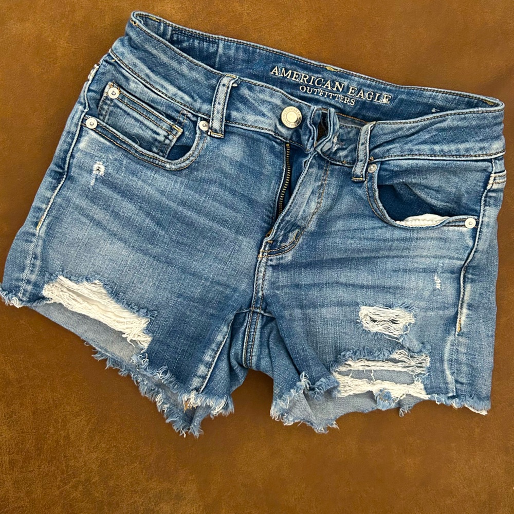 American Eagle MIDI rise next level stretch Jean short